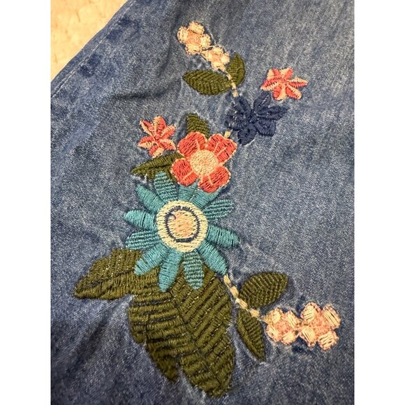 Vintage America Blues Embroidered Denim Button-Up Shirt With Floral Design Women - Picture 5 of 10